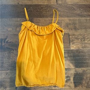Ruffle tank top